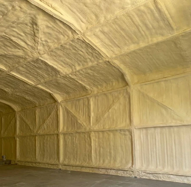 Isolation Industrial ou Agricole projection polyurethane 2 - Auvergne Sols