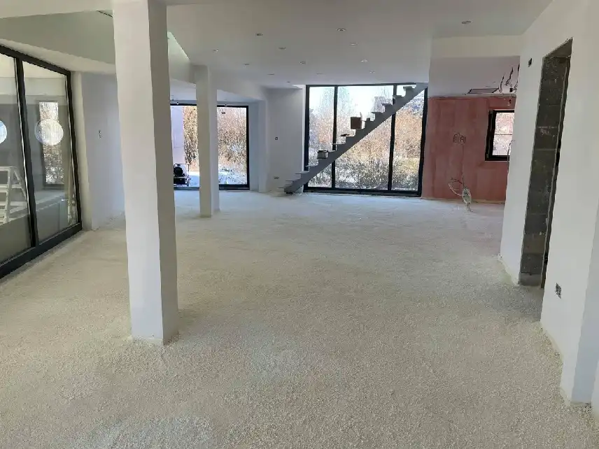 Isolation sol projection polyurethane 2 - Auvergne Sols